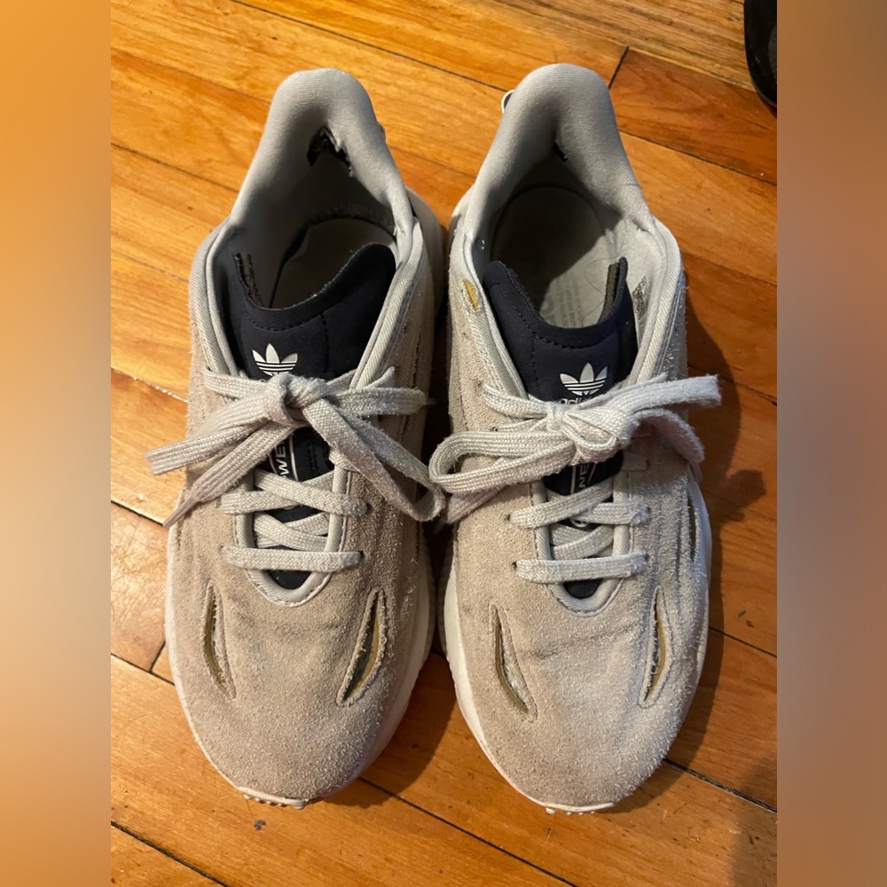 Adidas Shoes size 7.5